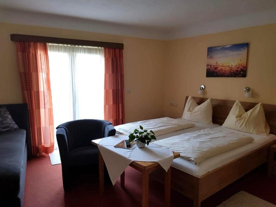 Hotel Garni Edelweiss Siegsdorf Eksteriør billede